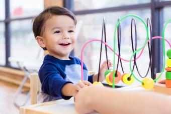 10 Best Toys for 18-Month-Olds for Fun and Learning