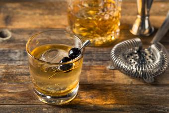 6 Virgin Old-Fashioned Mocktails With Sophisticated Flavor