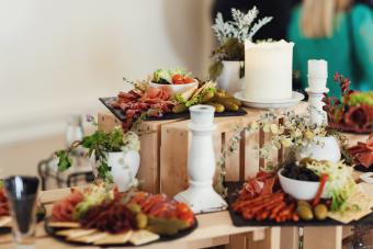 8 Buffet Table Decor Ideas for a Smorgasbord of Style