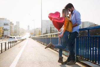 Undeniable Signs Someone Is Your Twin Flame